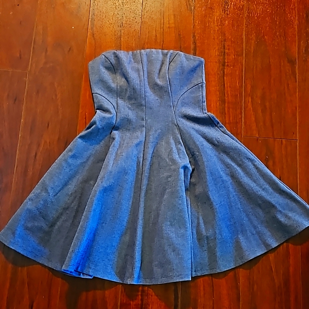 Lulus strapless dress